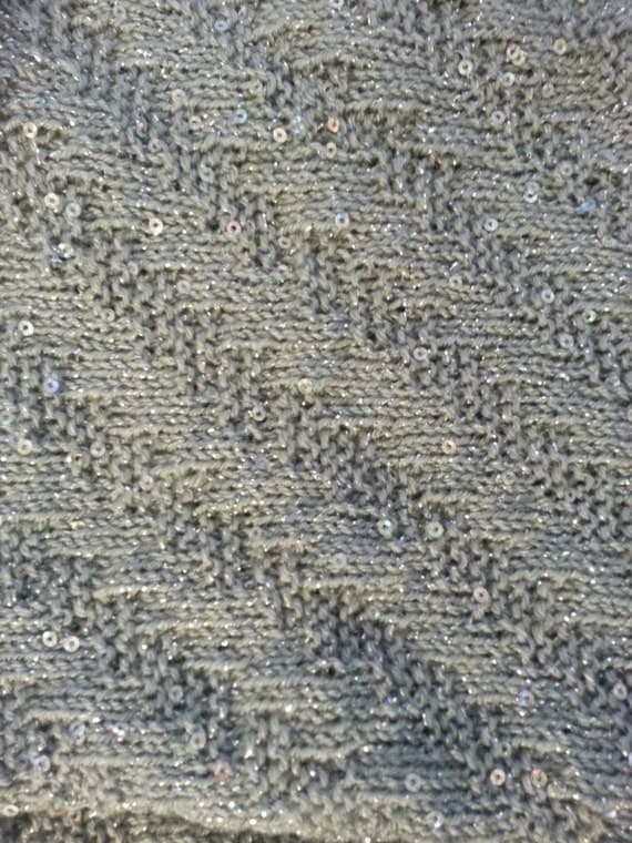Knitting Pattern - Sparkle Zig Zag Cowl with Sequins from SaraMarieCreations ...
