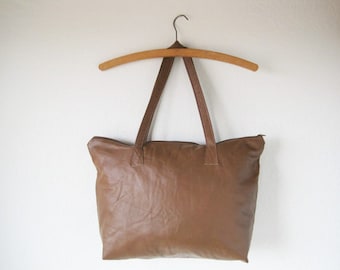 MADE TO ORDER Eco-Chic Brown Leather Zippered Tote