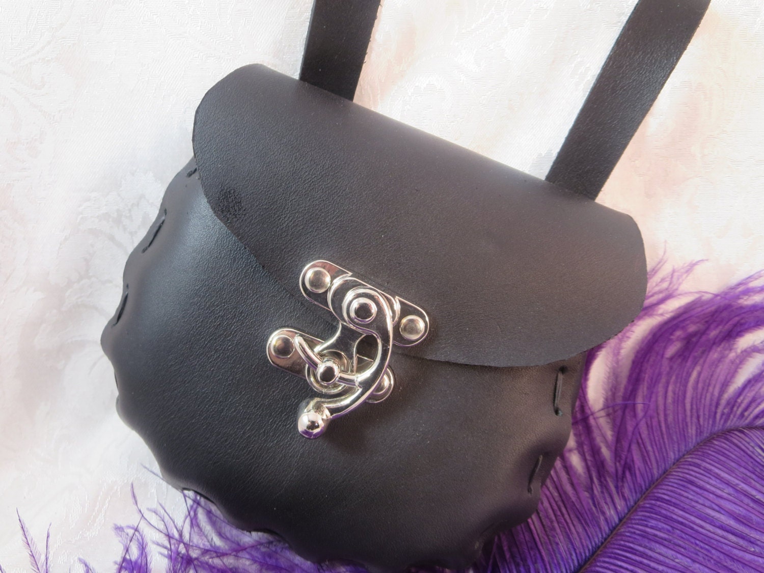 Medieval Renaissance Black Leather Belt Bag / SCA LARP Belt Pouch / Pagan Wicca Belt Bag / Gothic Steampunk Leather Belt Purse / Garb