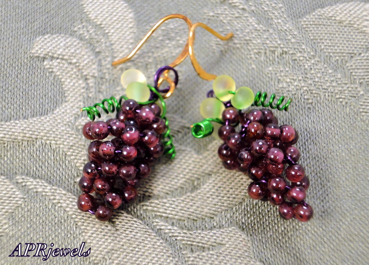 Grape Earrings/Green Grape Earrings/Casual by APRJEWELS on Etsy