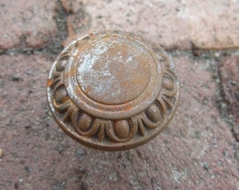 Antique Door Knob Metal Ornate Antique Door Knob Door Handle Metal for Art Crafts Altered Art Wedding Rustic Primitive Display Old