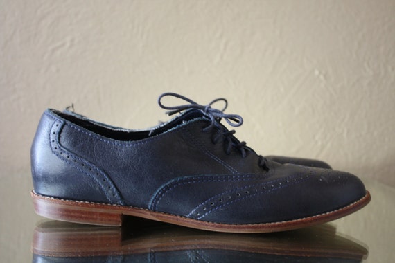 Women's Vintage Navy Blue Leather Brogues