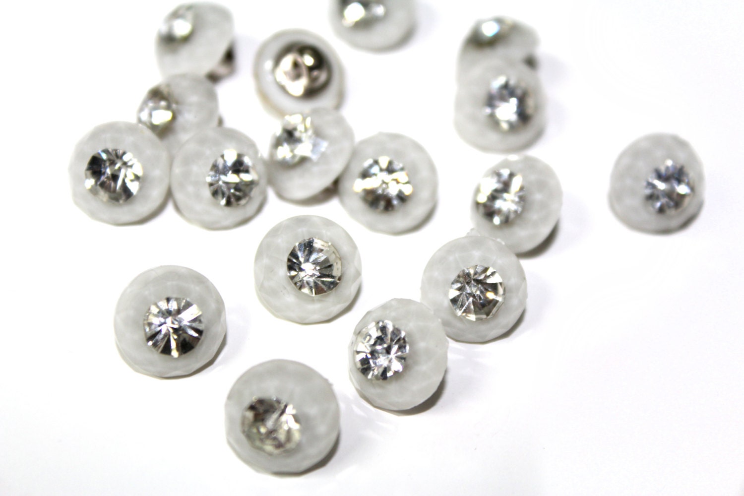 20 PCS Rhinestone Crystal Look Sewing Buttons for bridal and