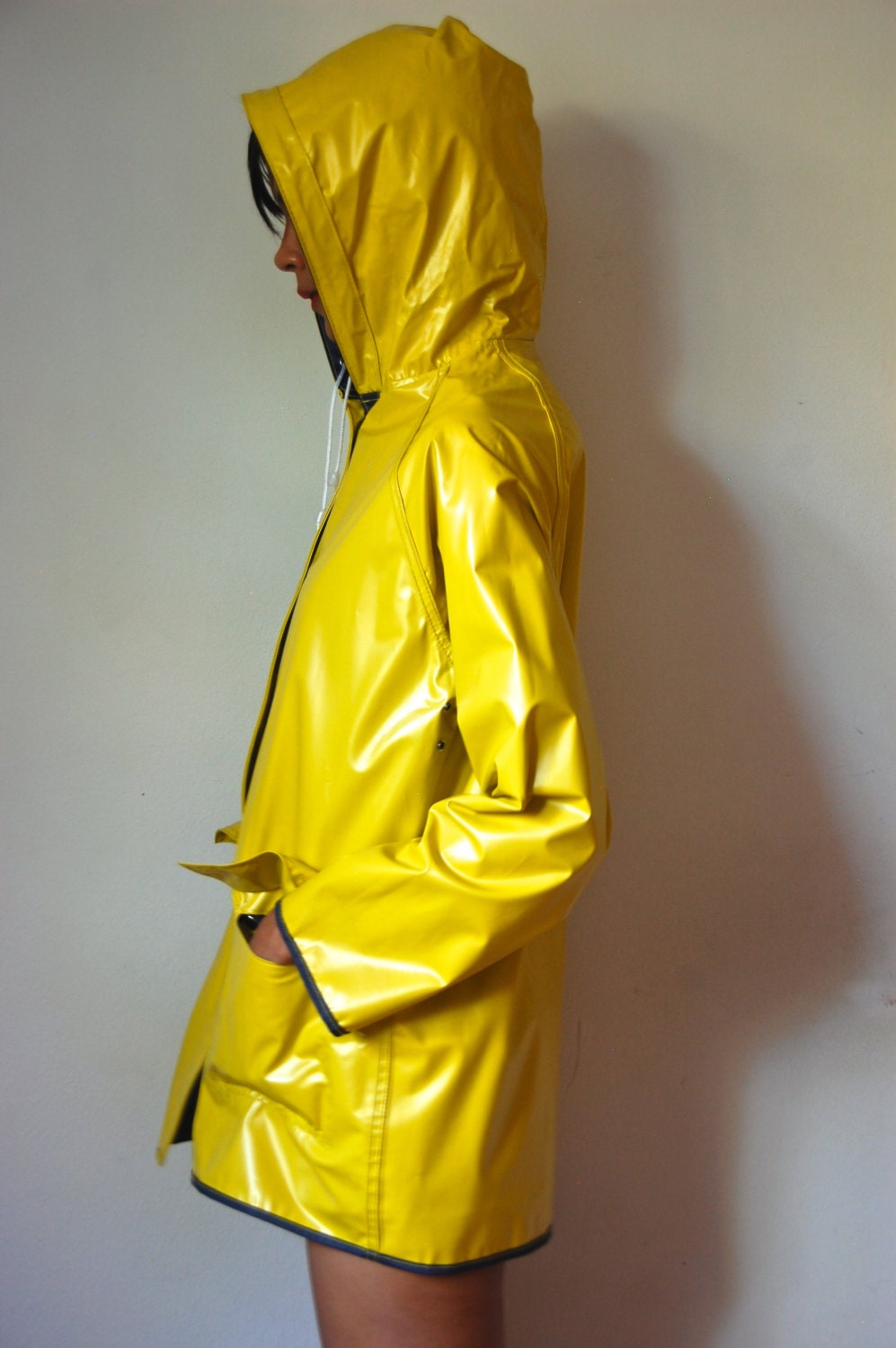 Vtg Reversible Yellow Navy Hooded Retro Raincoat by