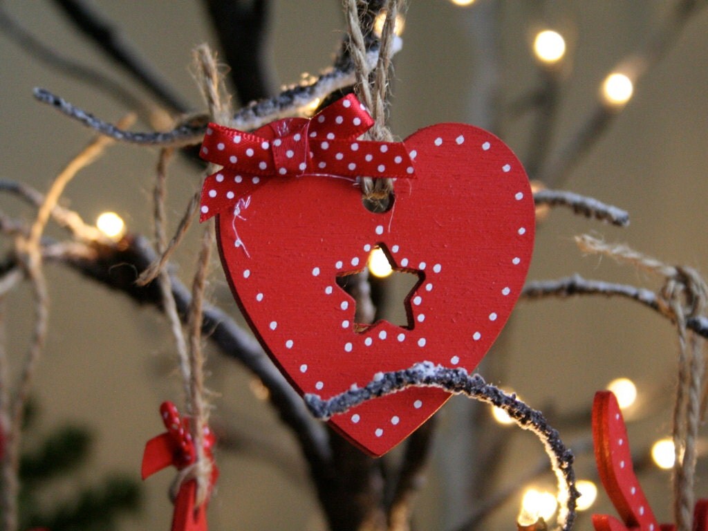 Wooden Hearts with Stars Handmade Decorations, Lazercut, Craft, Christmas, 6 Pack, 6cm