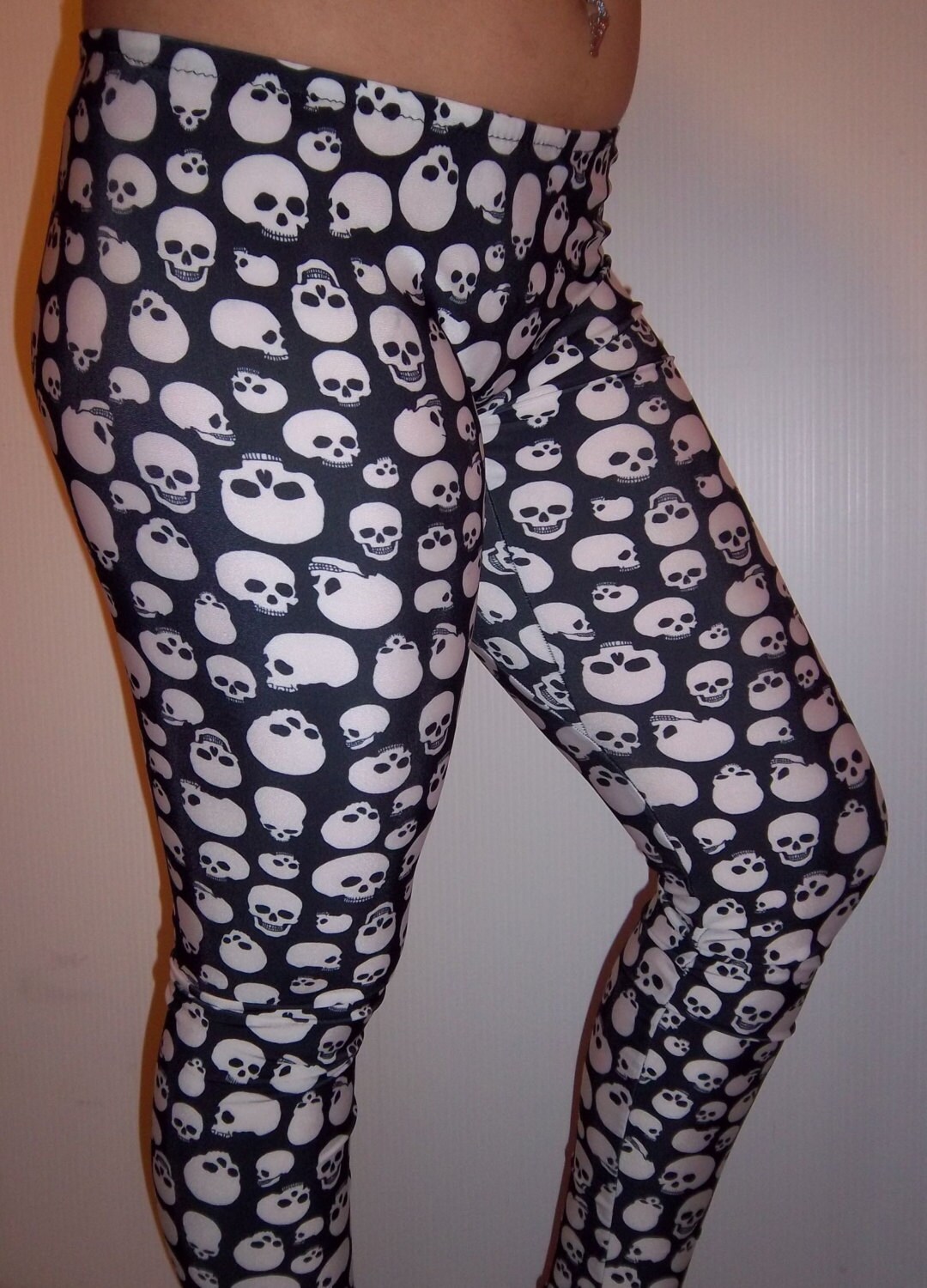 skull gym leggings