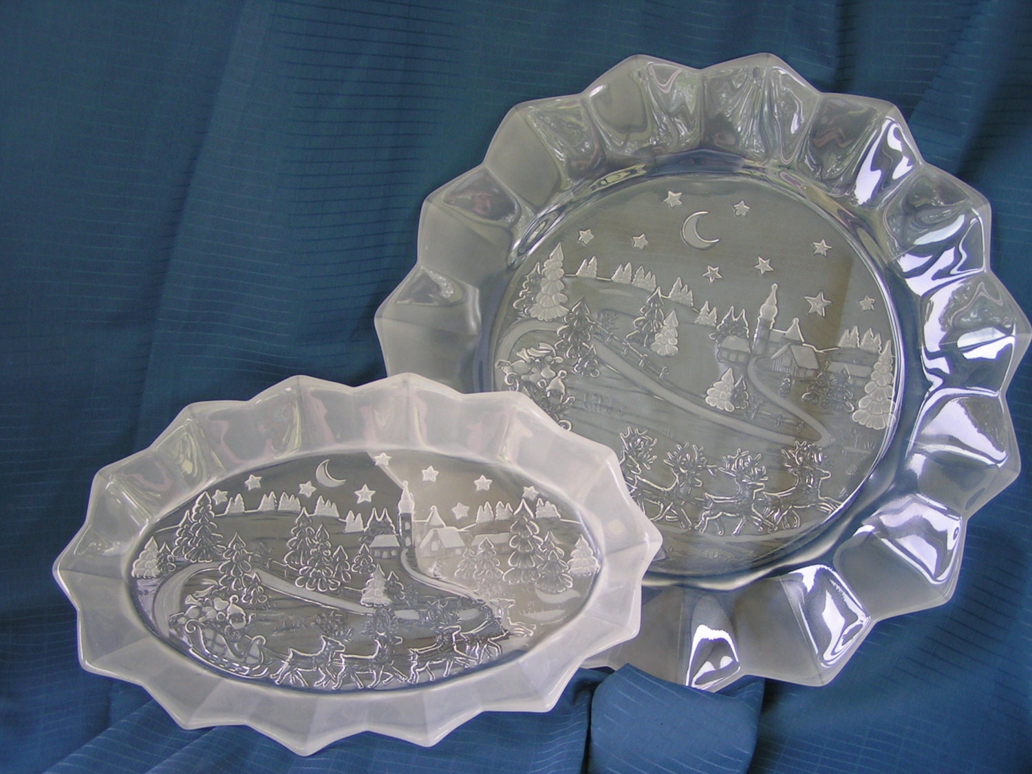 Mikasa Lead Crystal Glass Round Platter or Oval Matching