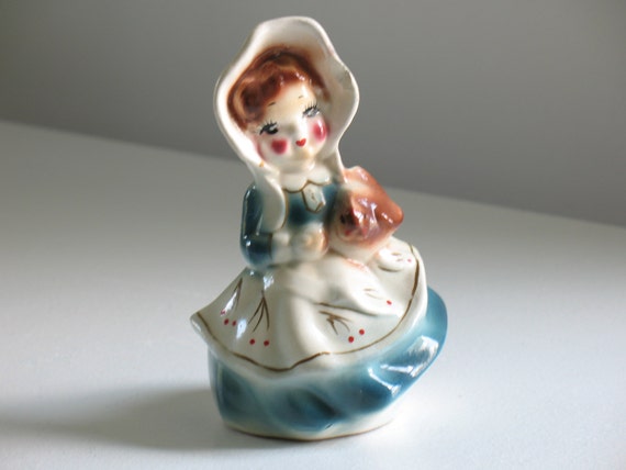 Items similar to Vintage girl holding chicken ceramic figurine / child ...