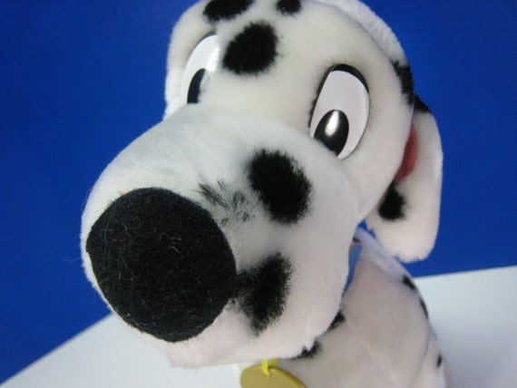 101 Dalmatians Perdita Plush Stuffed Animal Mom Dog Disneyland