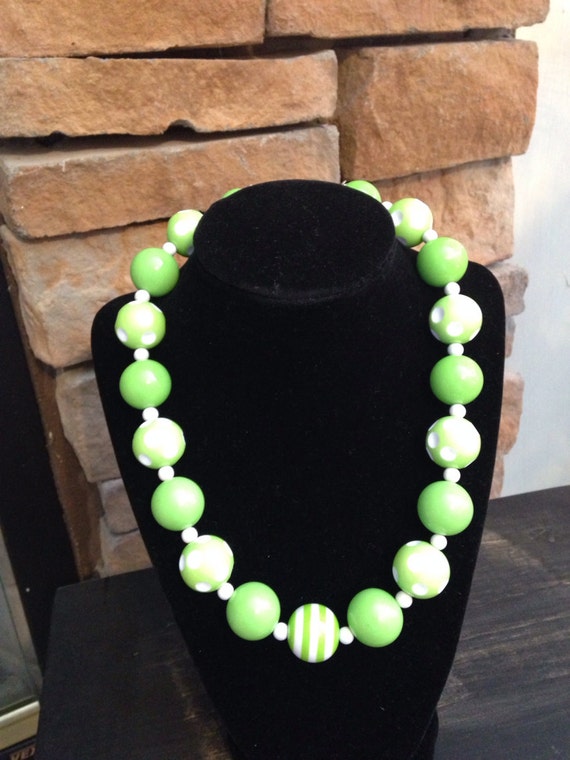 Items similar to Bubble Gum Necklace on Etsy