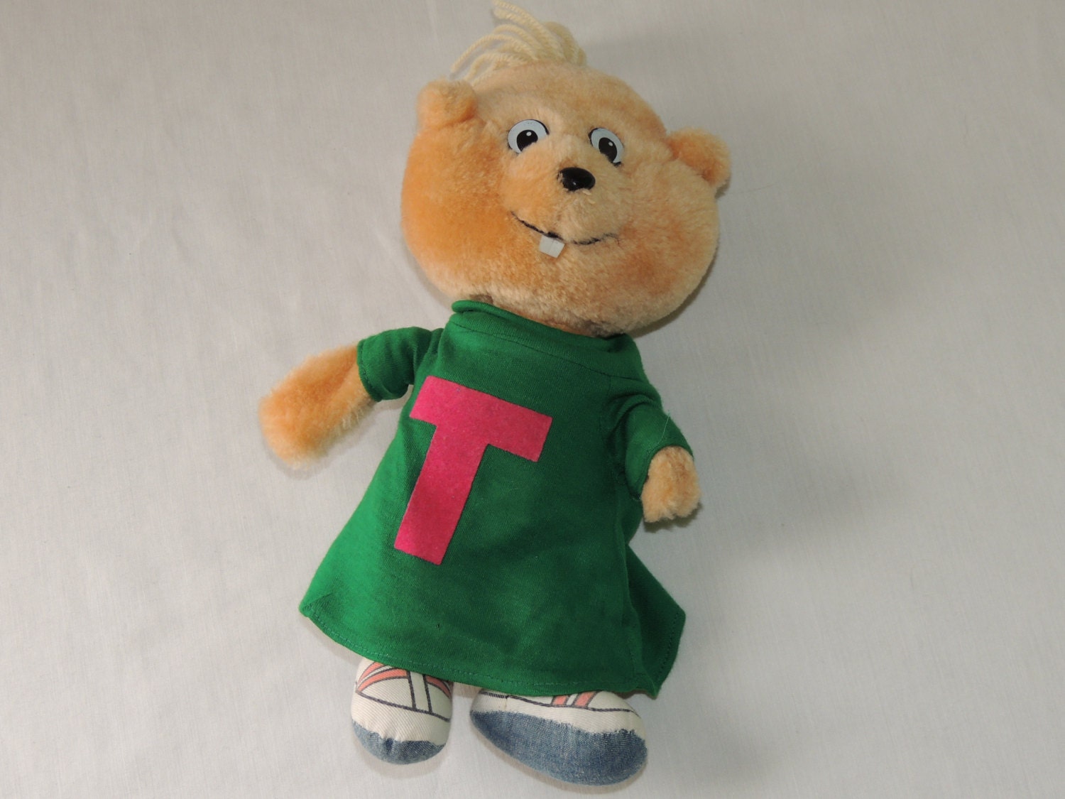 1983 alvin and the chipmunks plush toy
