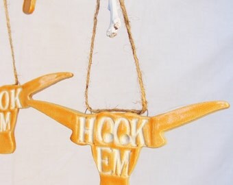 UT Hook Em Horns ornament
