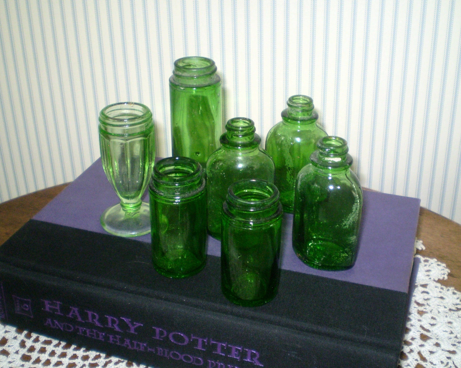 Vintage Lot Of Small Green Bottles 7 Little Old Green 8733