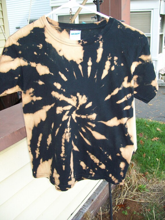 Black Bleach TieDyed Tshirt by ShannonsTieDyeAnMore on Etsy