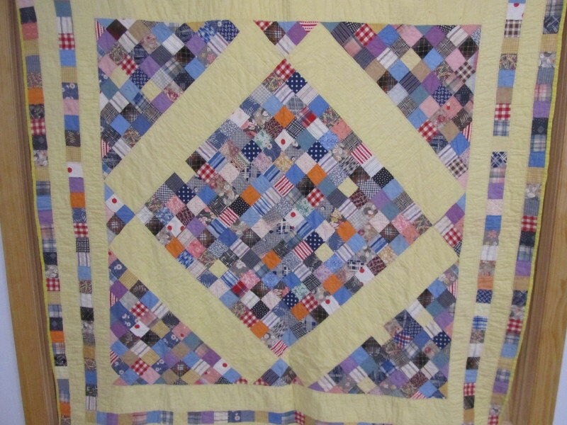 Bright Vintage Boston Commons Quilt. Hand Quilted. Berks