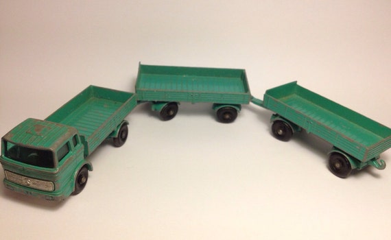 matchbox 1 mercedes truck