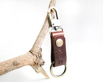 Mens Keychain, Custom Keychain, Engraved Keychain, Personalized Leather Keychain, Keyring, Keyfob, Bridesmaid Gift, Bestman Gift, Keyholder