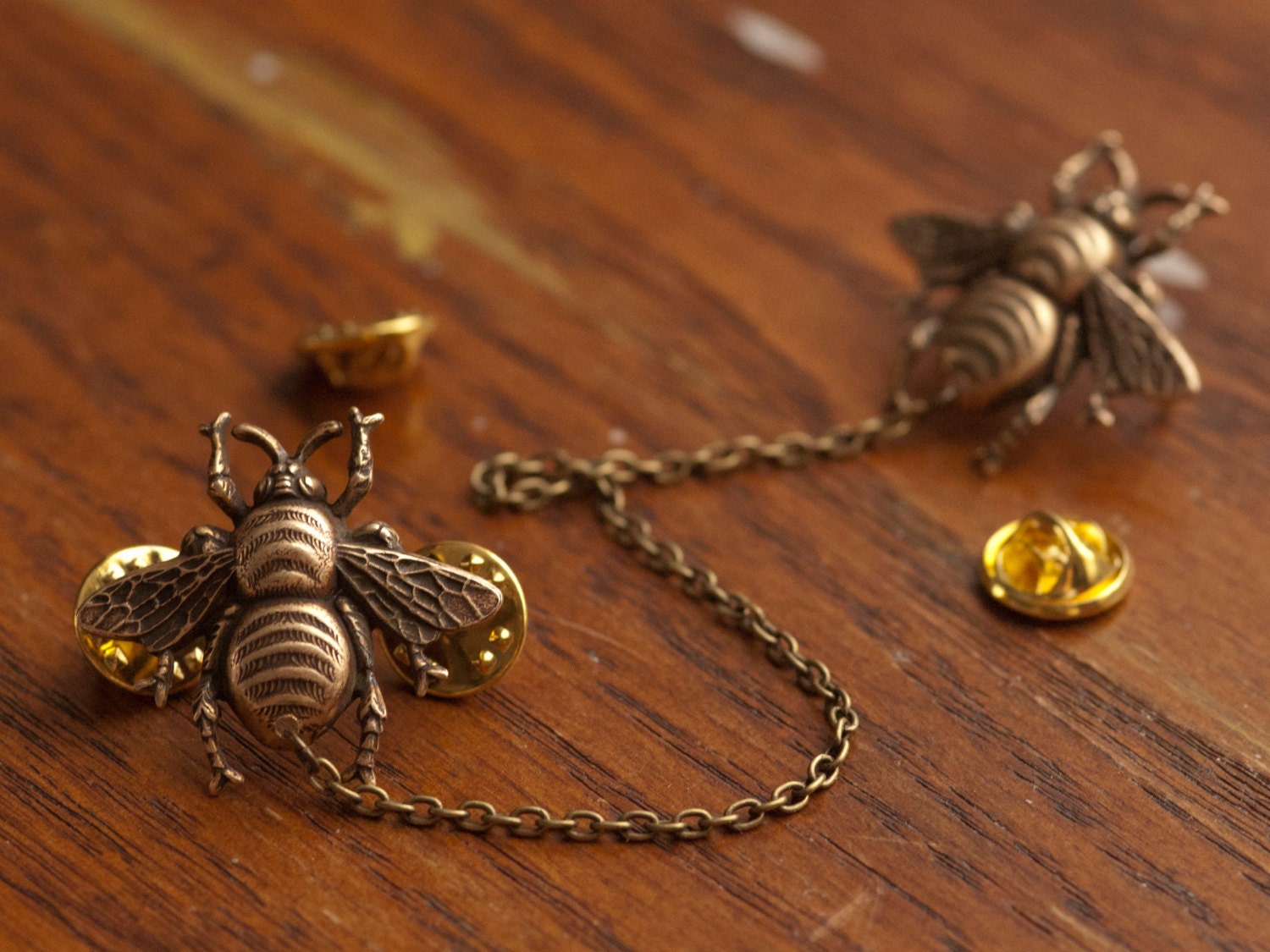 Bronze Bee Collar Chain/ Cardigan Clip