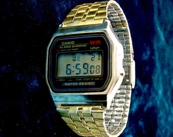 casio quartz chronograph wr 200m