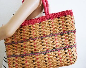 Woven Straw purse,wicker purse,bag,Tote bag,summer purse,pink,tan lavender