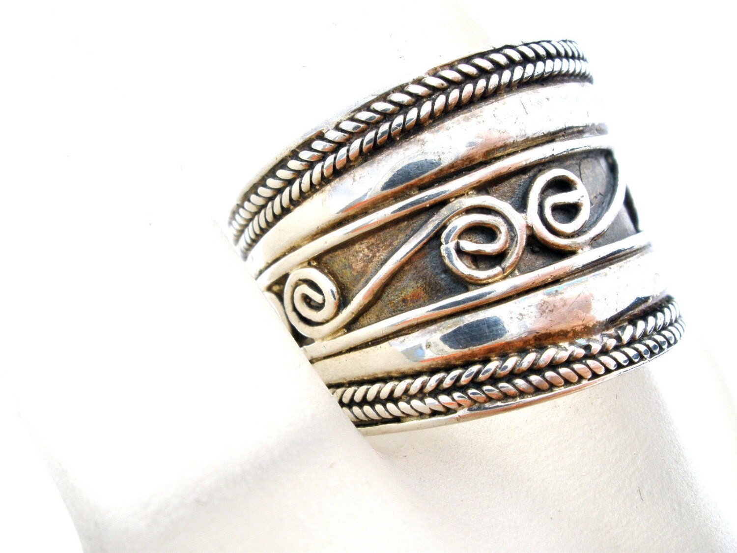 Wide Cigar Band Ring Sterling Silver Vintage Size 7.5 Antiqued