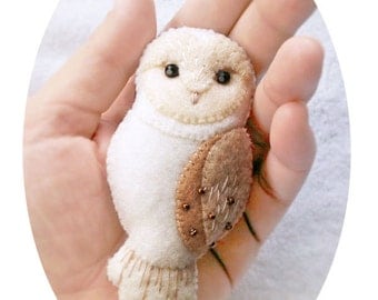 Barn Owl Felt Brooch, Woodland Animal Jewelry, Ivory White Barn Owl Pin, Handmade Gift for Girlfriend Sister Daughter