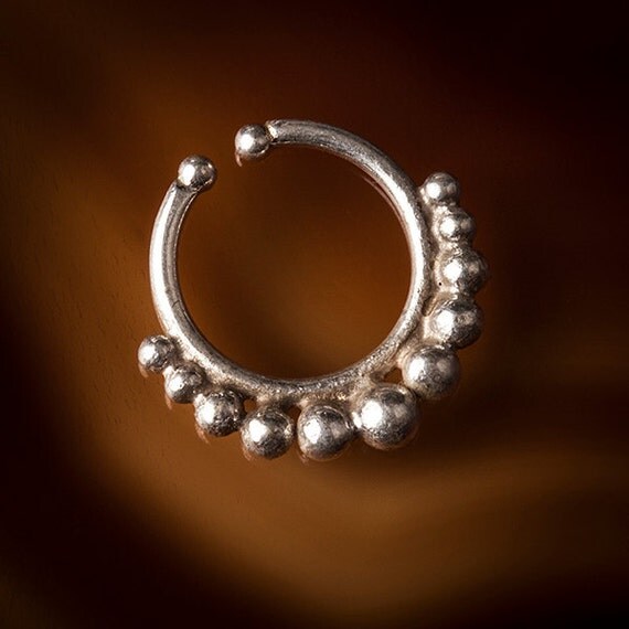 Silver Fake septum for non pierced nose code 8 by TRIBALIK