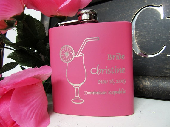 Pink Bridesmaid under 10,  for Gifts, Personalized 10 bridesmaid gifts Flask,   Gift Wedding