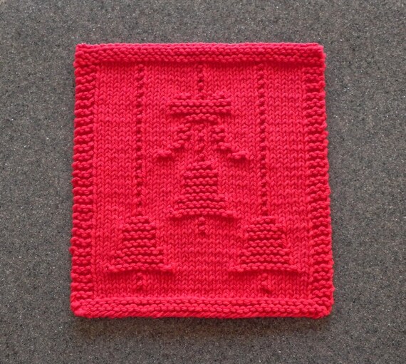 BELLS & BOW for CHRISTMAS Red Knit Dishcloth by AuntSusansCloset