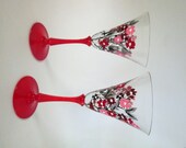 Painted red wine glasses for any occasion
