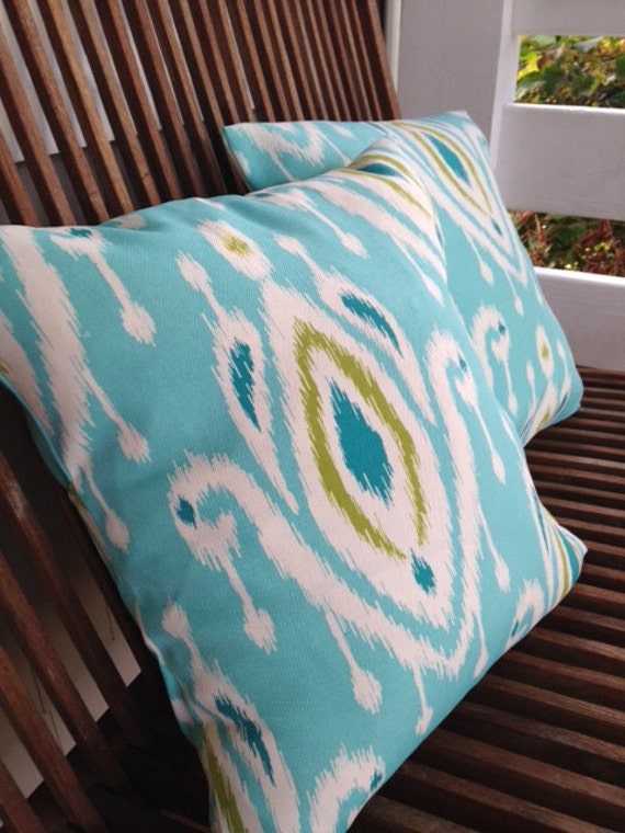 ONE 17x17 INDOOR/OUTDOOR pillow cover ikat turquoise