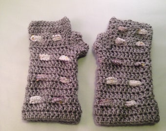 Handmade fingerless gloves. Multiple Colors!