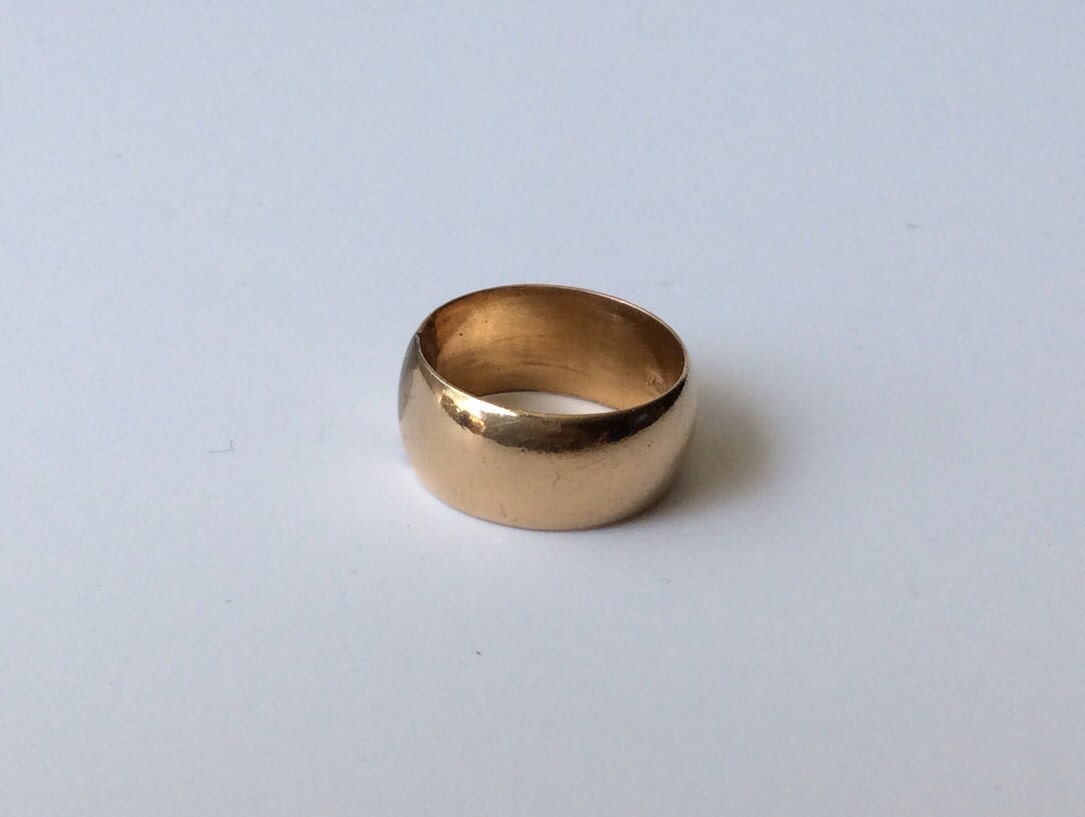 Vintage Gold Cigar Band Ring by GustyTreasures on Etsy