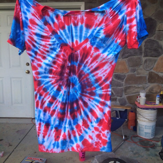 Red and blue tie dye shirt. by AllTieDyeEverything on Etsy