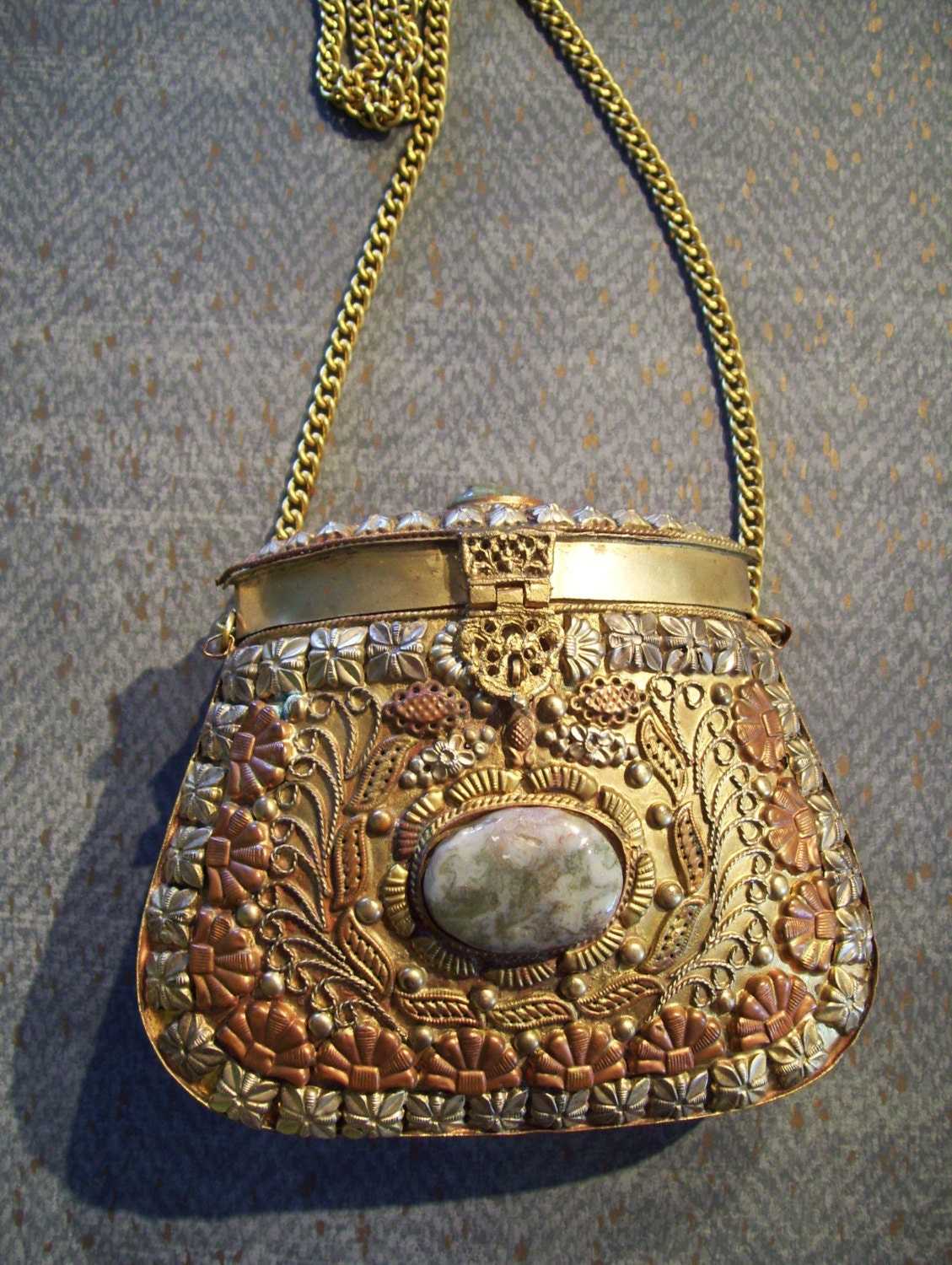 Vintage Metal Purse - Transexual Free Pictures