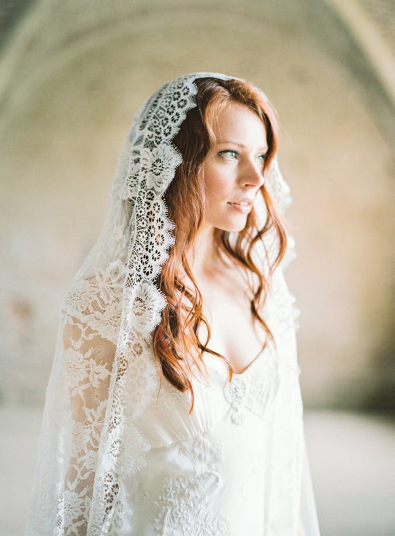 Wedding Veil, Lace Mantilla Veil, Lace Wedding Veil, Long Veil, Lace Cathedral Veil, Ivory Bridal Veil - Style 301