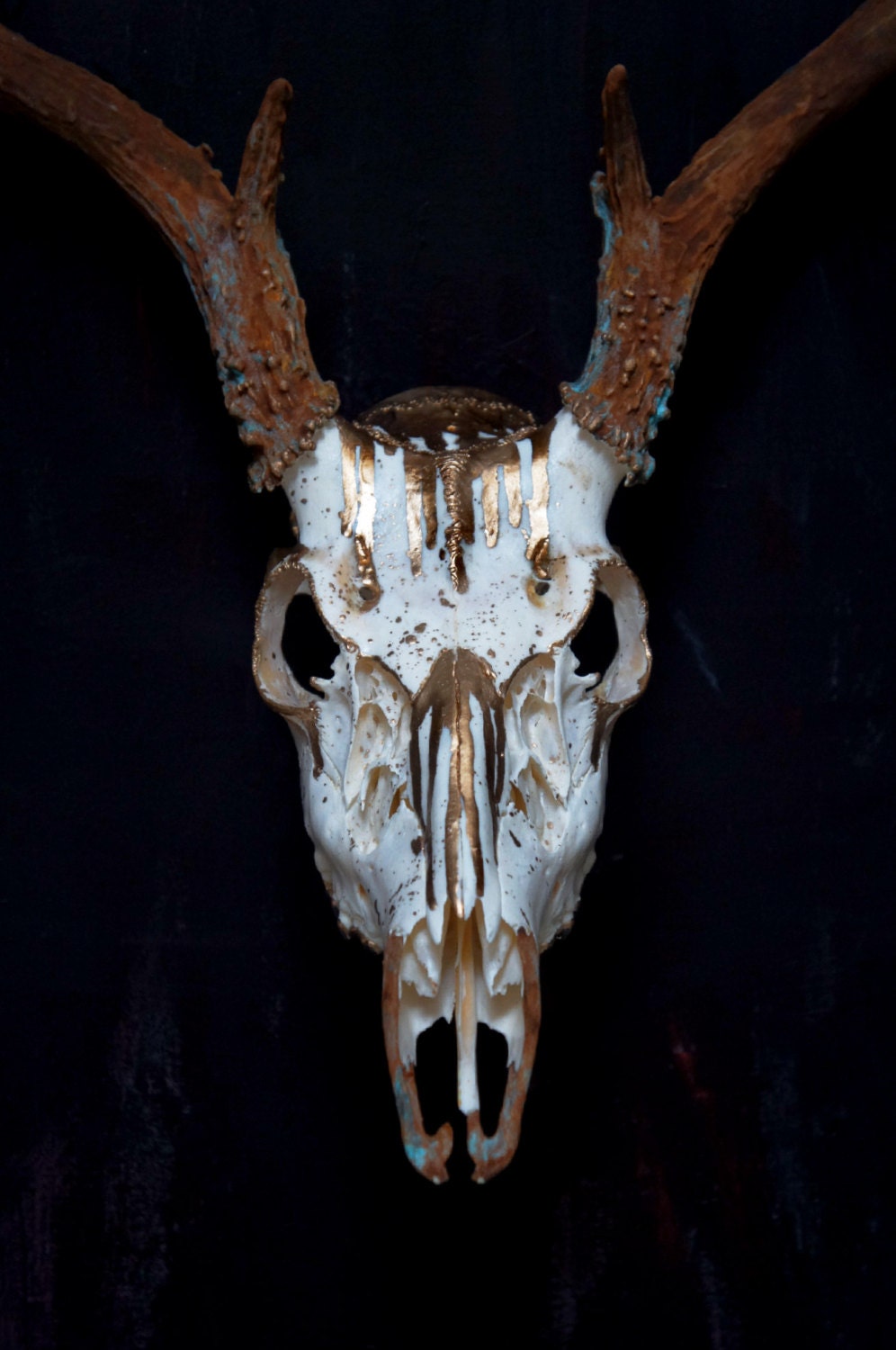 Drip // Painted 8 point Whitetail Deer Skull // Gold Rust