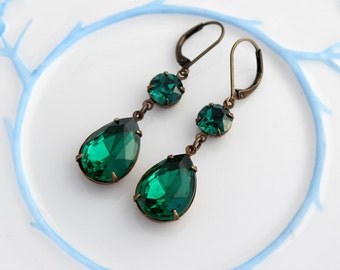Double Emerald earrings, Emerald earring, emerald green earrings, emerald earrings, Emerald wedding, bridesmaid earrings, wedding jewelry