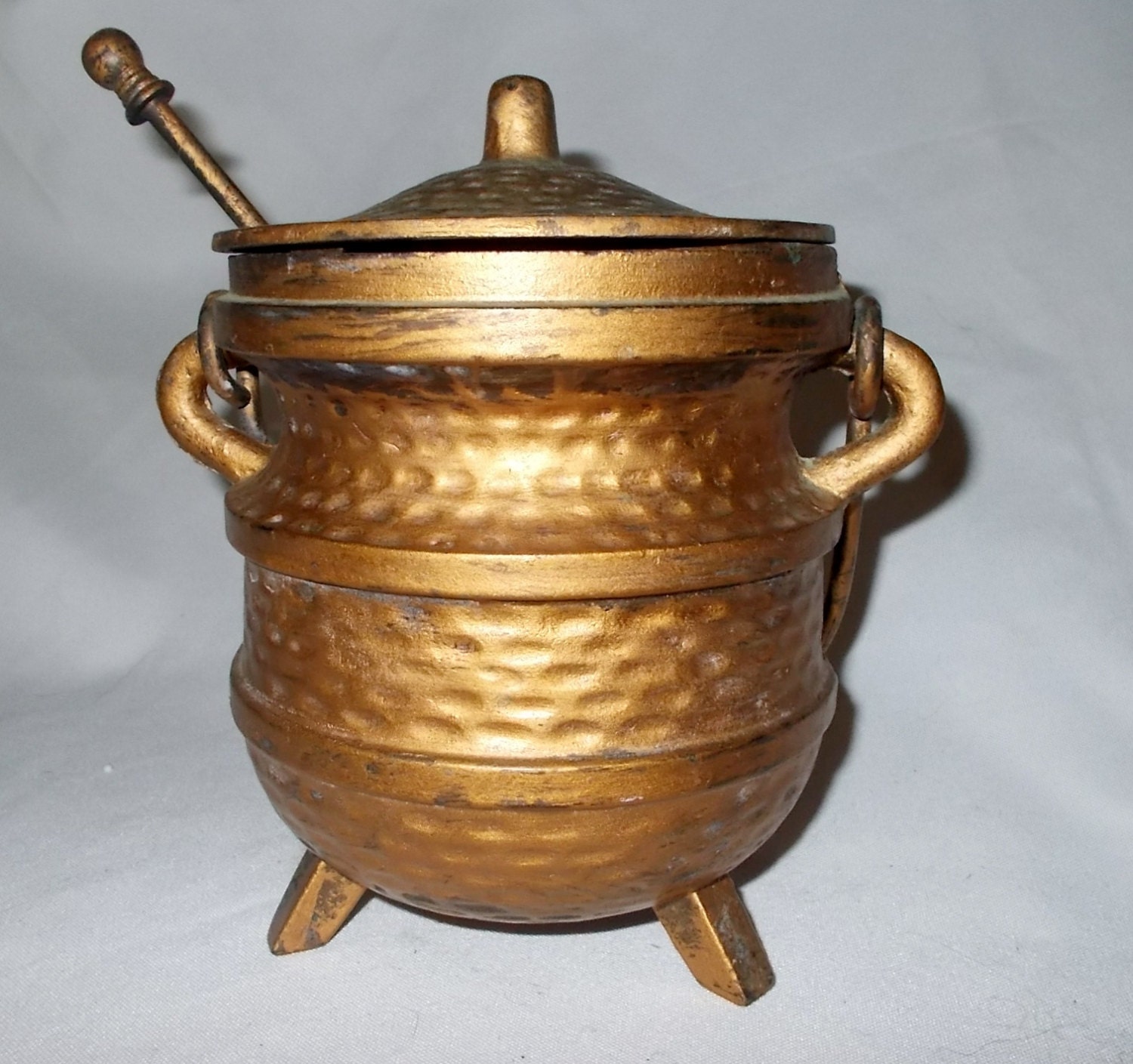 Smudge Pot Cast Iron Fire Starter Pot Can by hometowngeneralstore