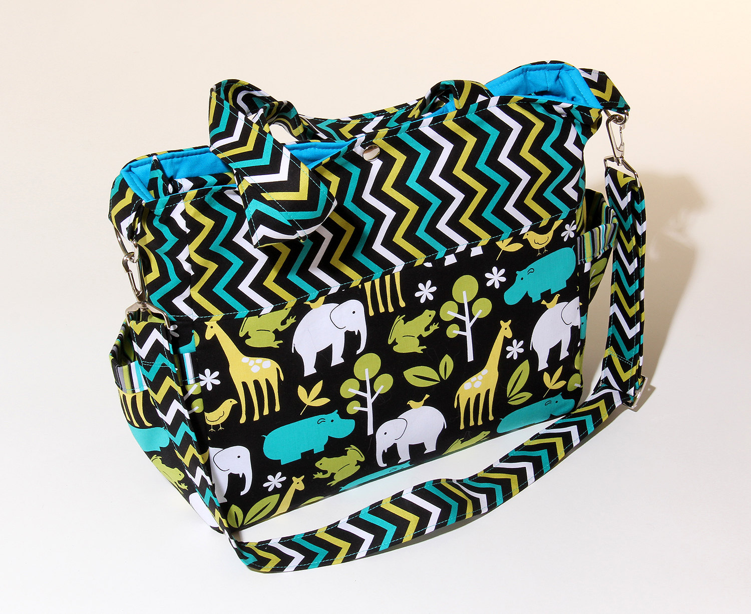 Sewing Pattern Sophie Diaper Bag with zipper and lots of