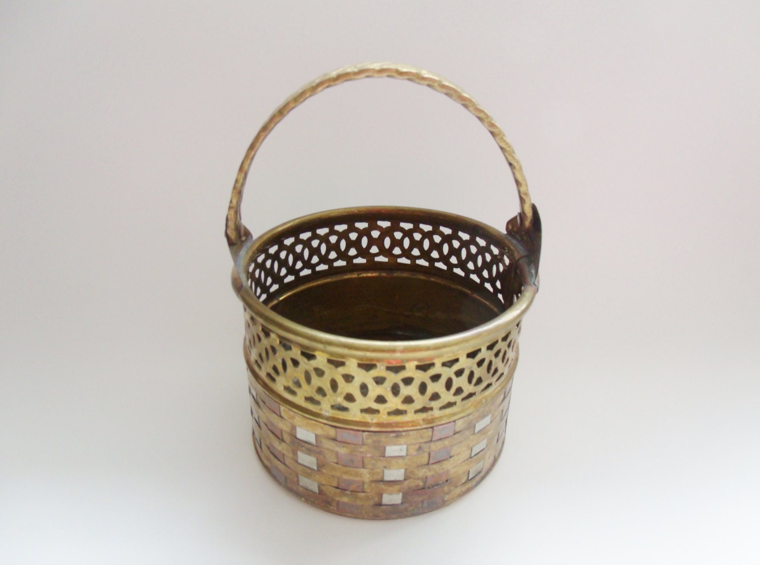 Brass Copper Basket Steel Weave Basket with Braided Handle