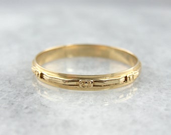 Vintage Milgrain, Flowers and Facet ed Wedding Band for Him or Her ...