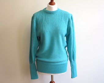 25+ Easy Free Crochet Sweater Patterns (you'll actually want to wear!) white cotton wrap sweater patterns women