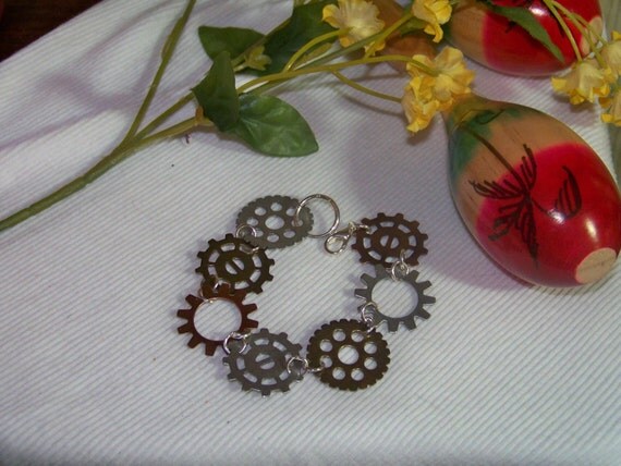 Bracelet - Gears & Metal Steampunk Style