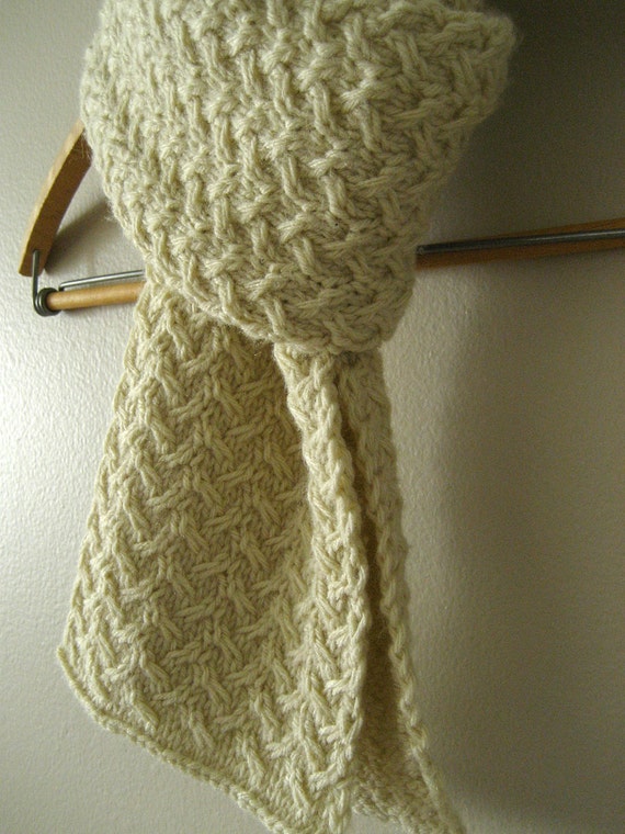 Hand-knit cream scarf with zigzag pattern by MaeJagodzinski