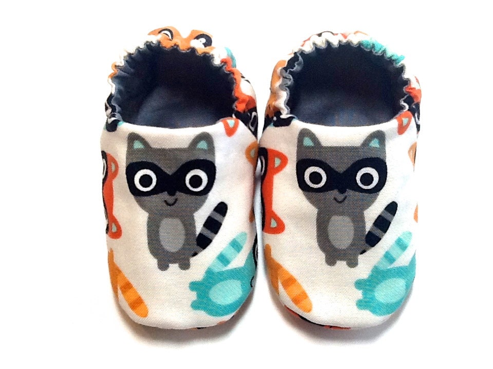 Raccoon Baby Boy Shoes Raccoons 0-6 mos. Baby by ShoesbySusie