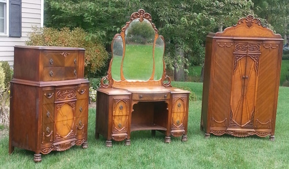 butter dresser yellow ORDER: the 1920's bedroom from solid   Gorgeous oak set CUSTOM ready