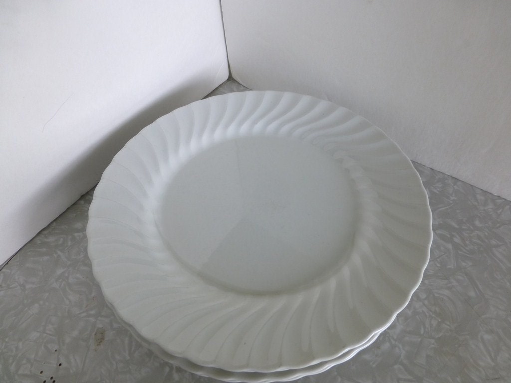 White Ironstone Regency Swirl 6 inch Square Cereal Bowl Johnson Bros Set of 2 Haute Juice