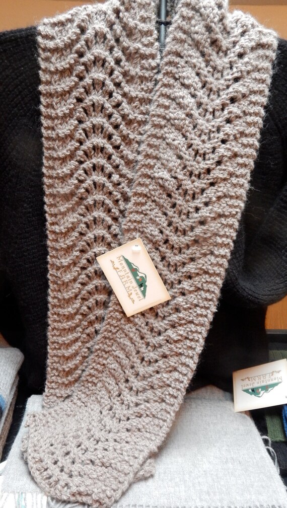 Alpaca Scarf Beautifully Hand Knitted Natural Rose Grey OOAK Ladies