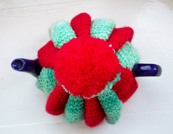 Pompom Tea Cosy fun retro knit vegan striped red by SpinningStreak